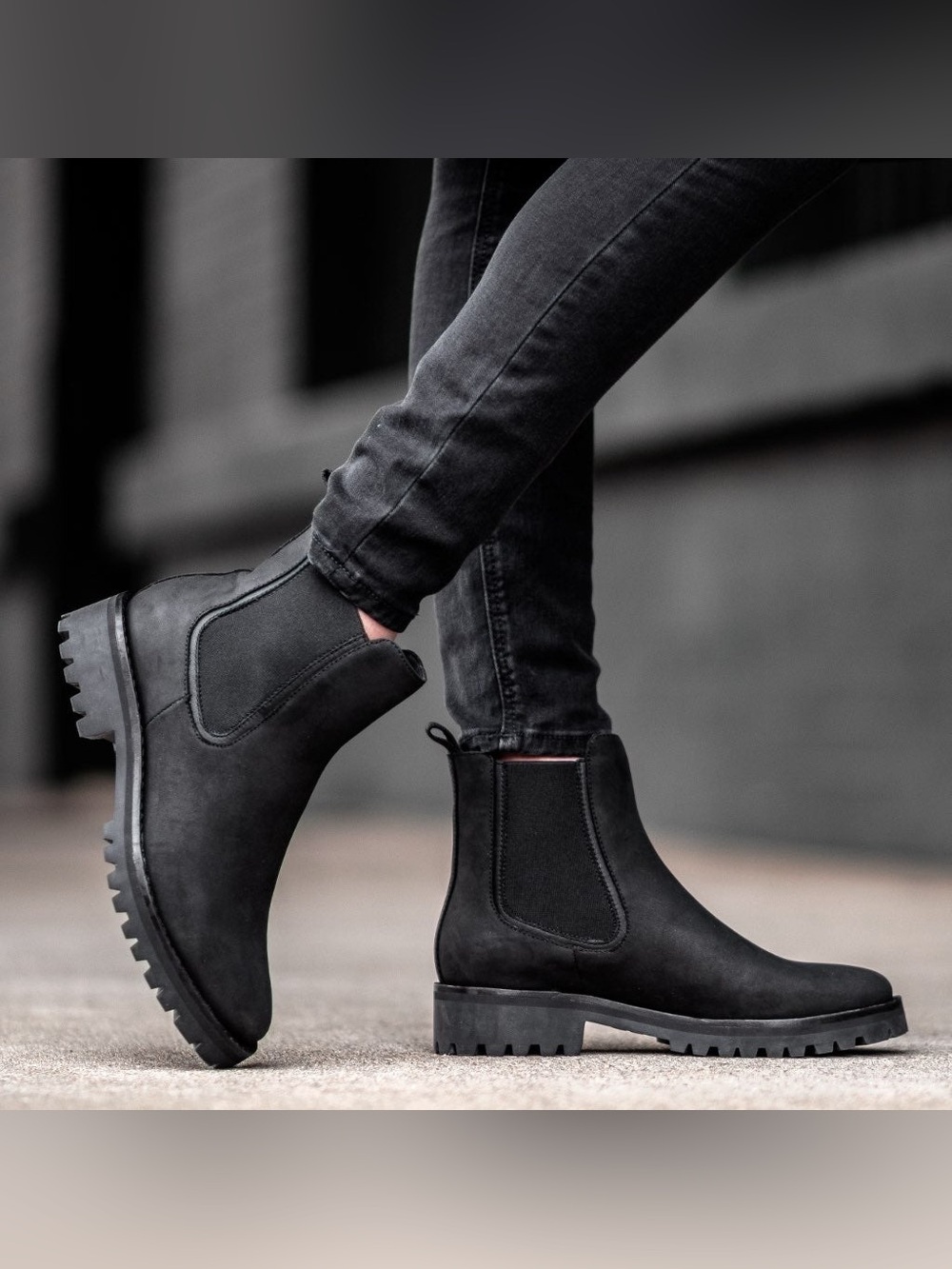Thursday Boot Co Legend Matte Black Leather Chelsea Ankle Boots Size 8